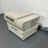 Beckman Coulter Allegra X-12R Benchtop Centrifuge image 1